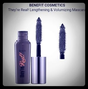 New Benefit
They're Real Black Mascara